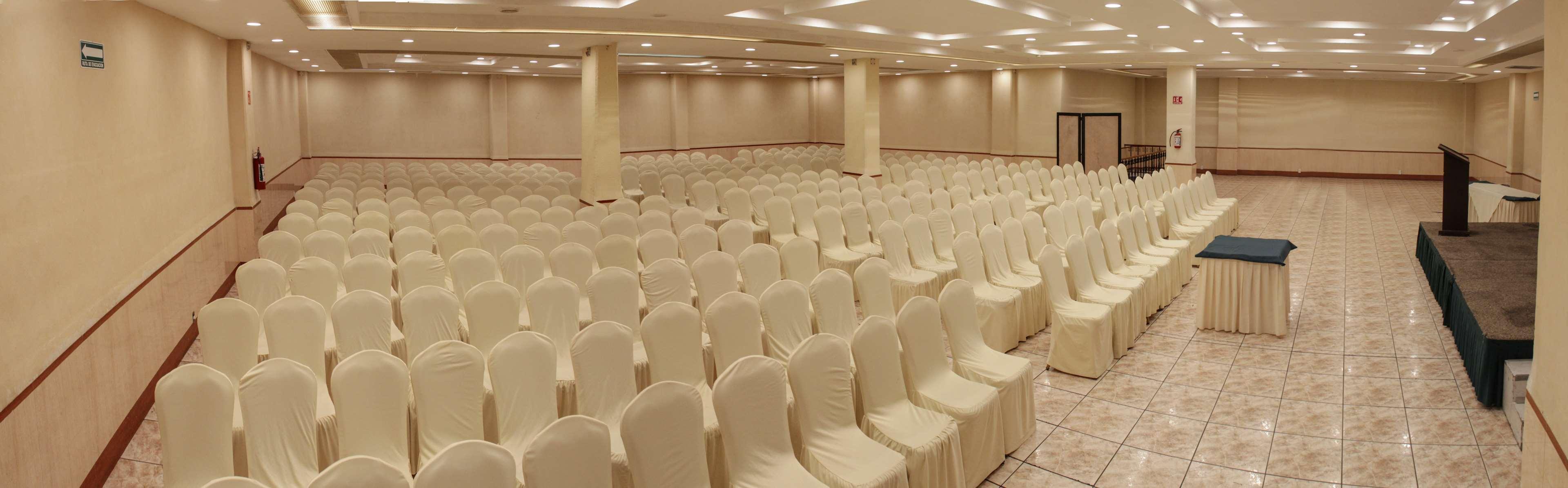 Radisson Hotel & Convention Center Toluca Dış mekan fotoğraf