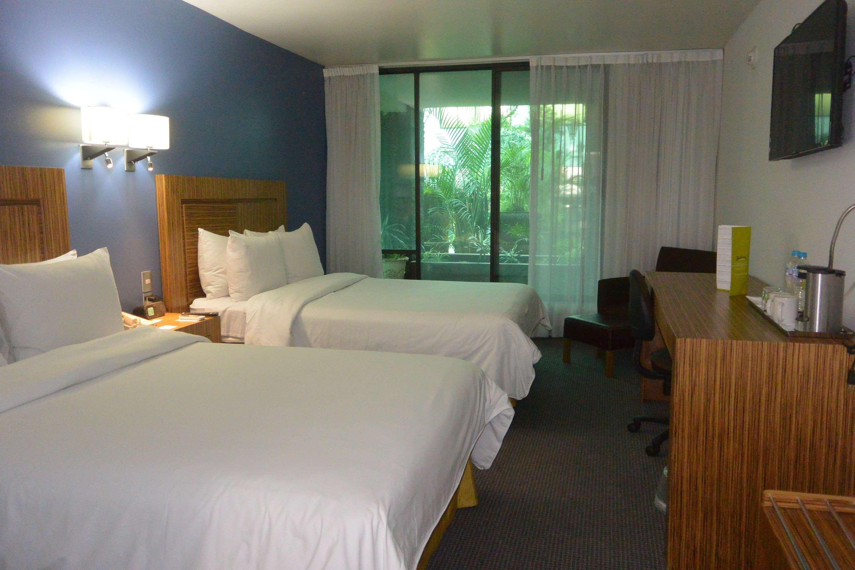 Radisson Hotel & Convention Center Toluca Dış mekan fotoğraf