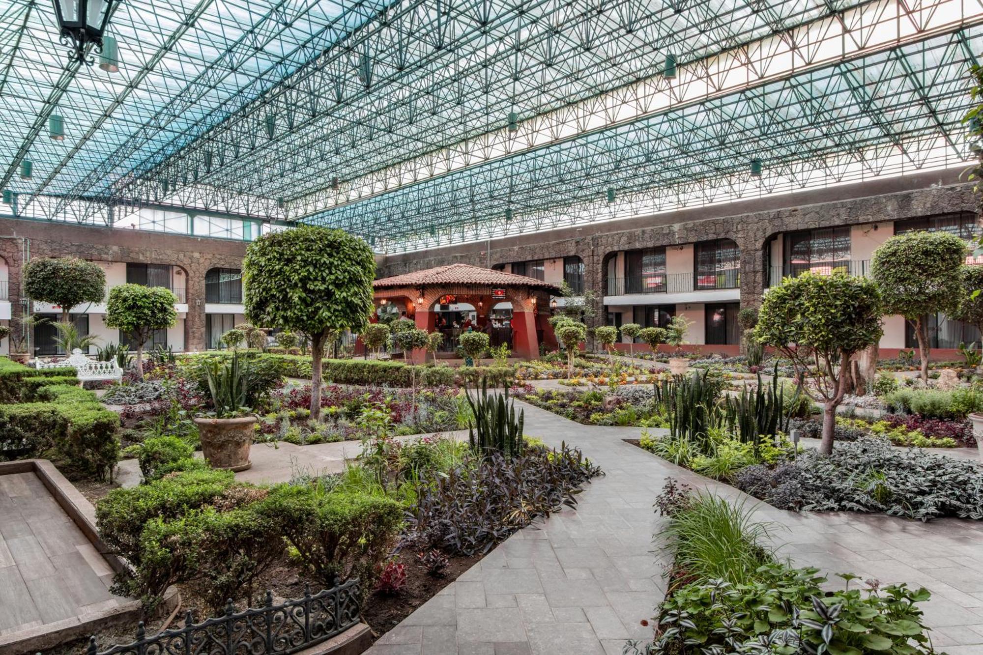 Radisson Hotel & Convention Center Toluca Dış mekan fotoğraf